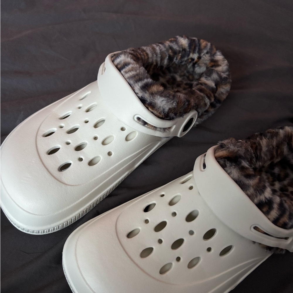 CROC off brand cheetah print croc